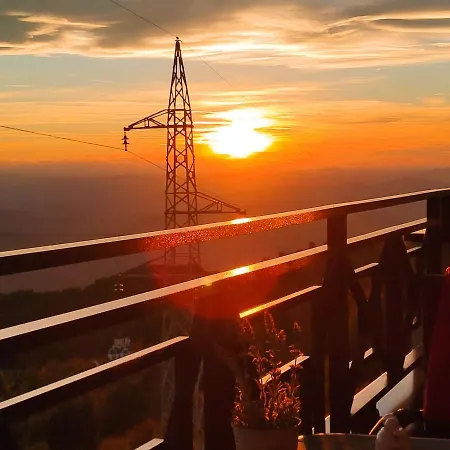 Апартаменты Sunset Milmari M10