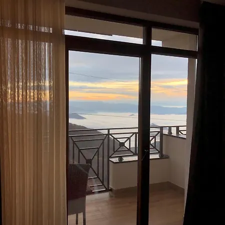 Апартаменты Sunset Milmari M10