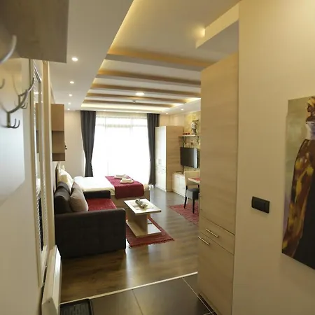 Sunset Milmari M10 Apartman