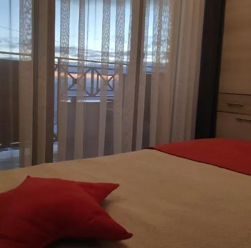 Sunset Milmari M10 아파트